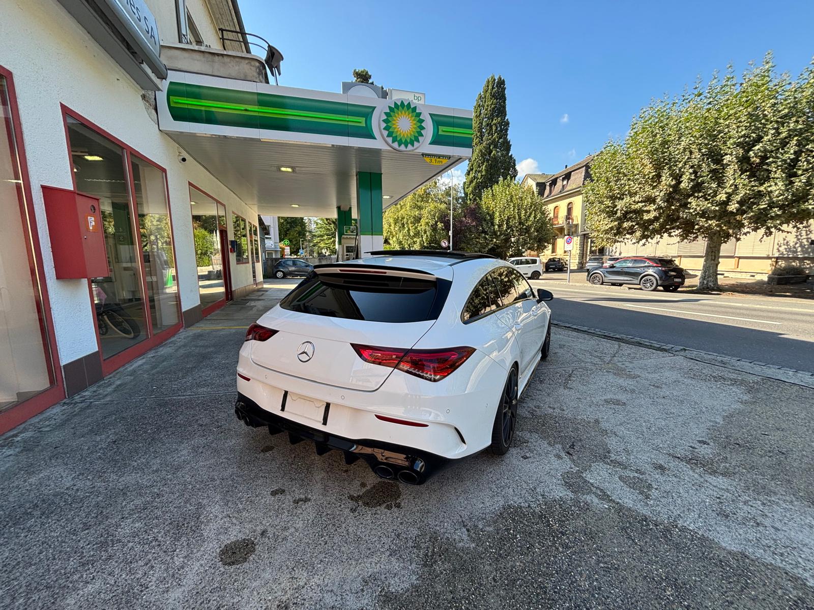 MERCEDES-BENZ CLA Shooting Brake 35 AMG 4Matic 7G-DCT-image-7