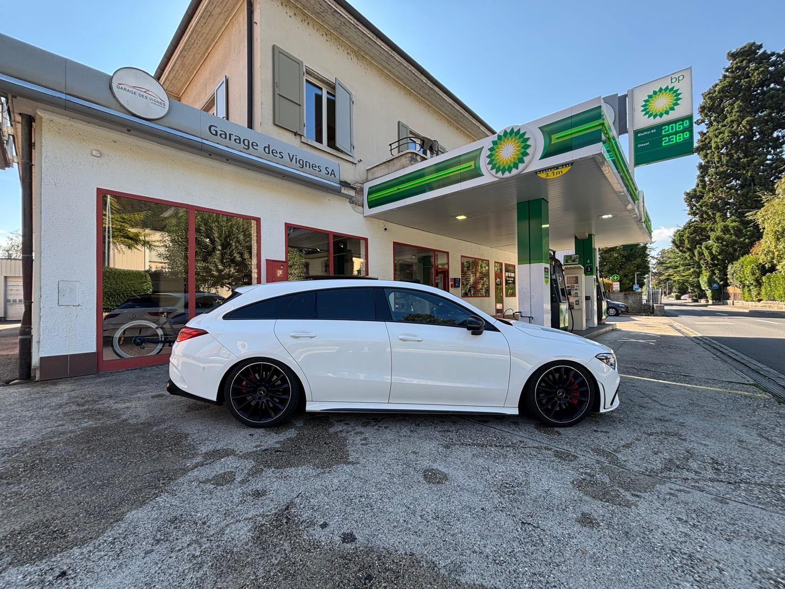 MERCEDES-BENZ CLA Shooting Brake 35 AMG 4Matic 7G-DCT-image-0