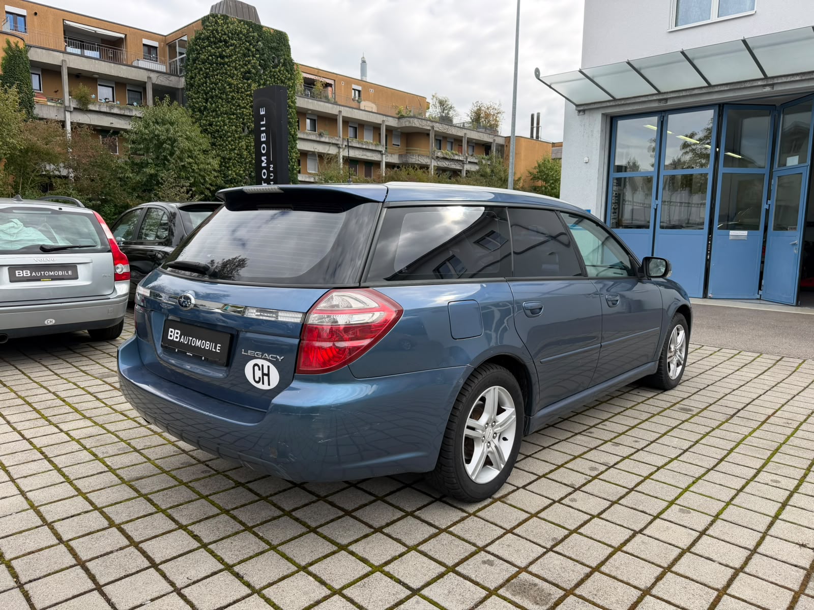 SUBARU Legacy 2.0i AWD-showroom-element-3