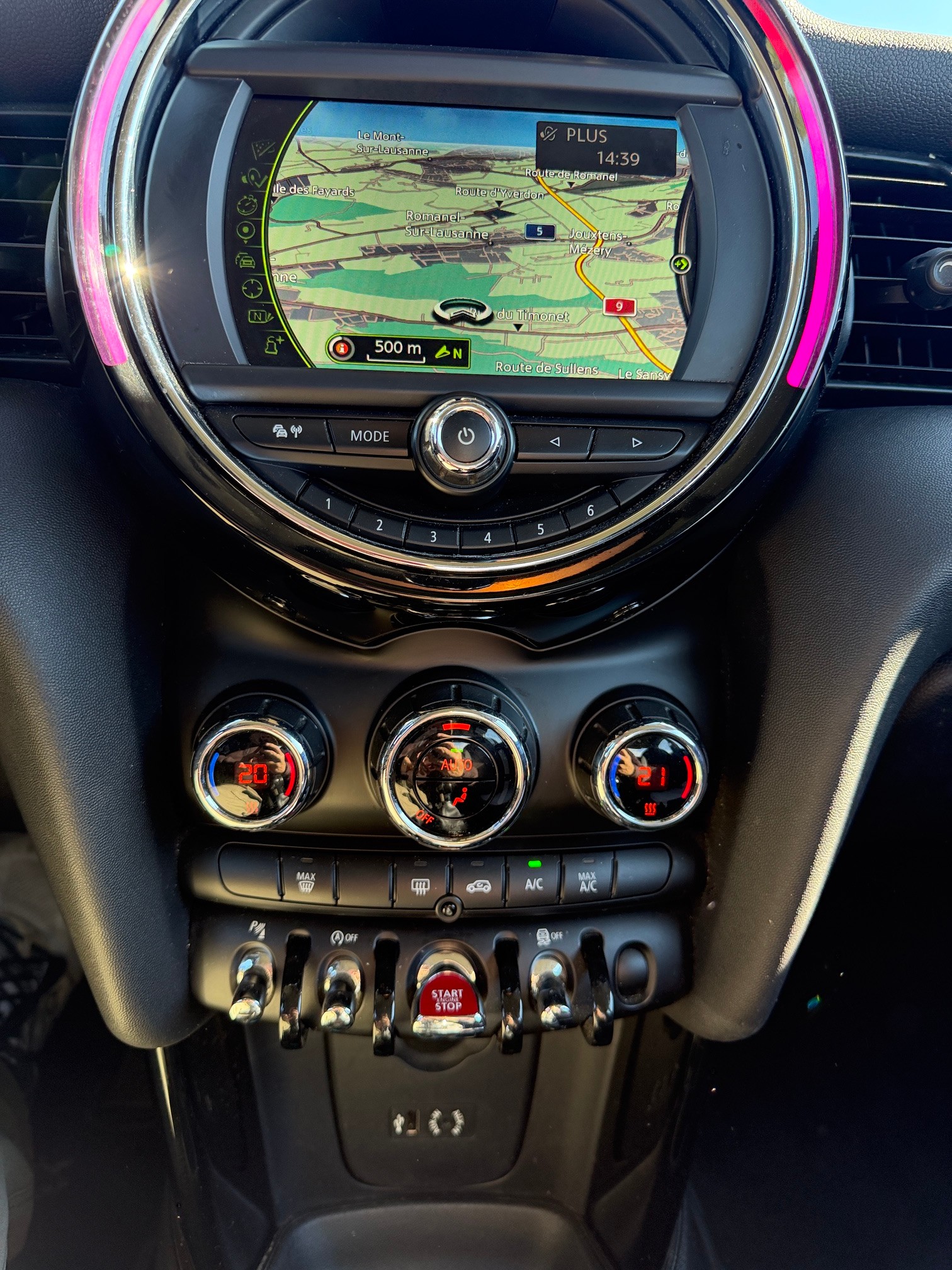MINI Cooper-image-10
