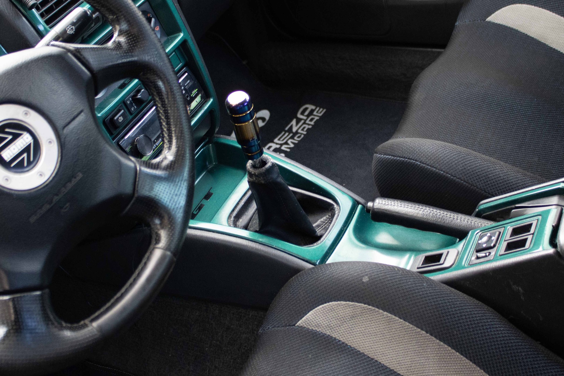 SUBARU Impreza 2.0 Turbo GT 555 edition-image-10