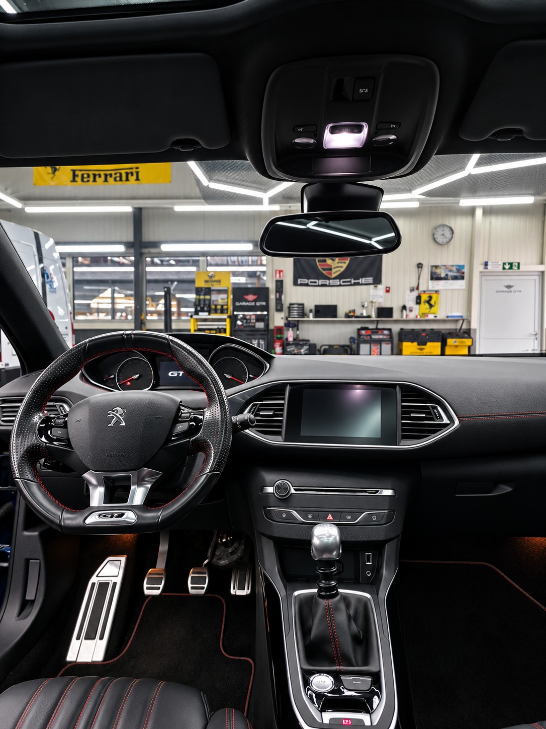 PEUGEOT 308 SW 1.6 eTHP GT-image-9