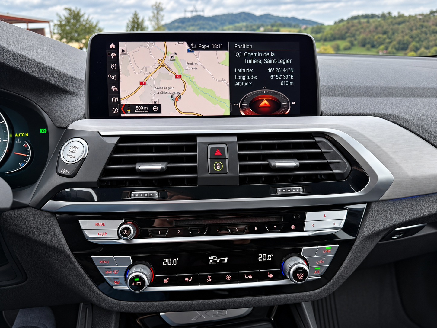 BMW 30i xDrive-image-4