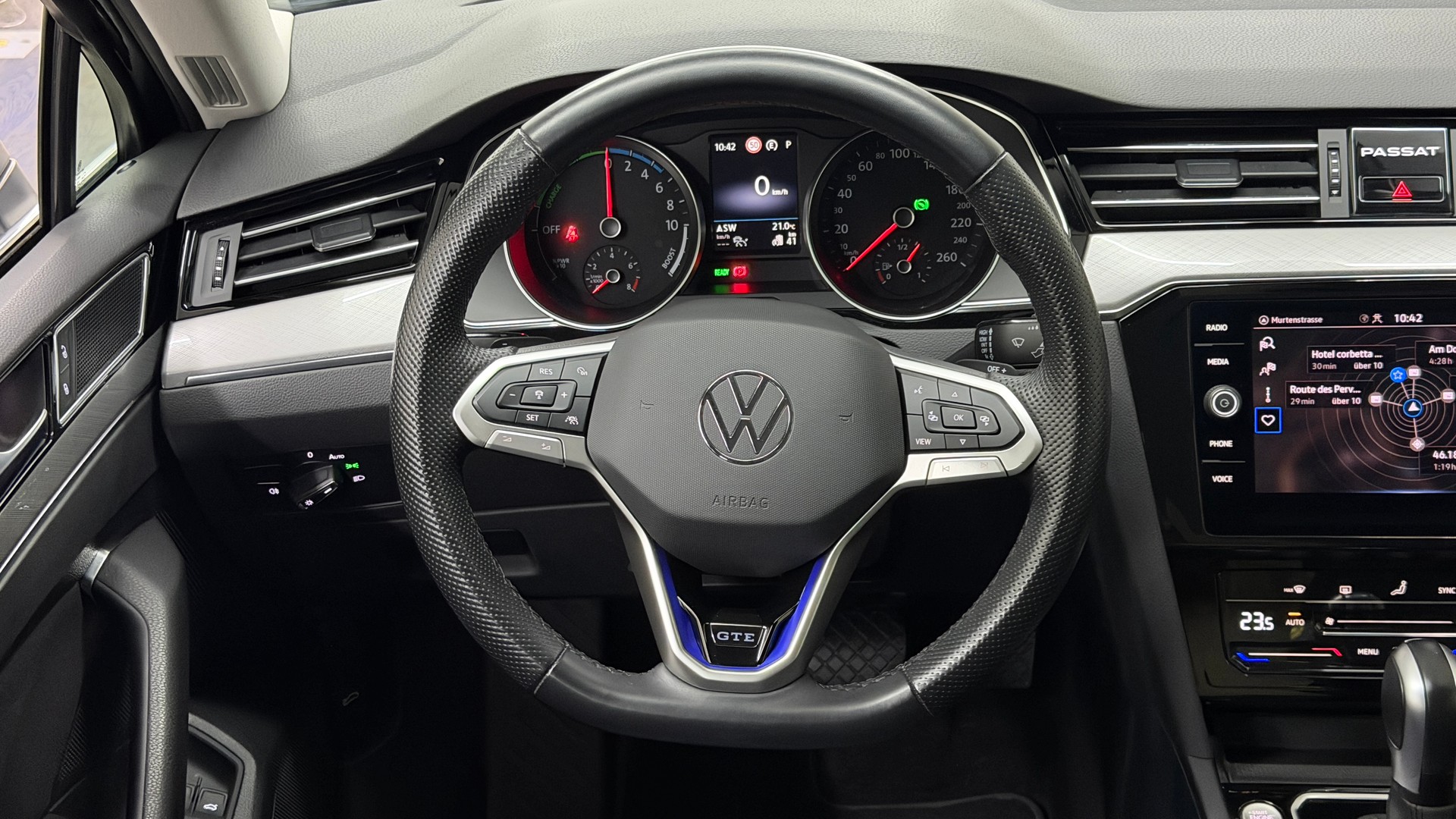 VW Passat Variant 1.4 TSI GTE Hybrid DSG-image-8