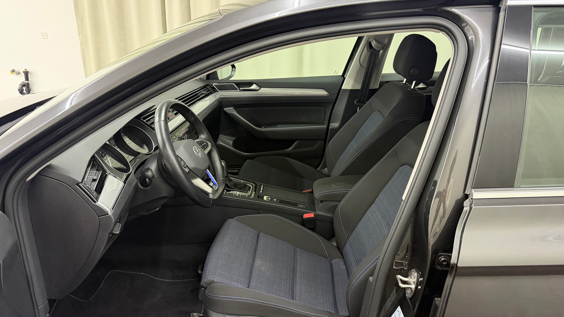 VW Passat Variant 1.4 TSI GTE Hybrid DSG-image-6