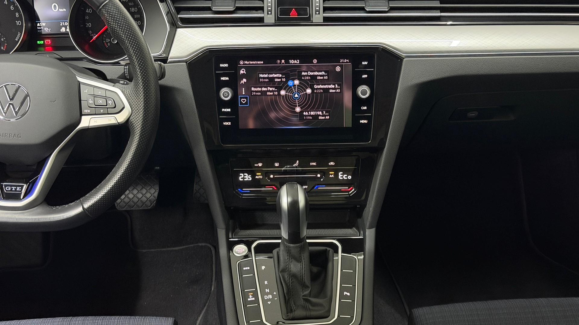 VW Passat Variant 1.4 TSI GTE Hybrid DSG-image-13