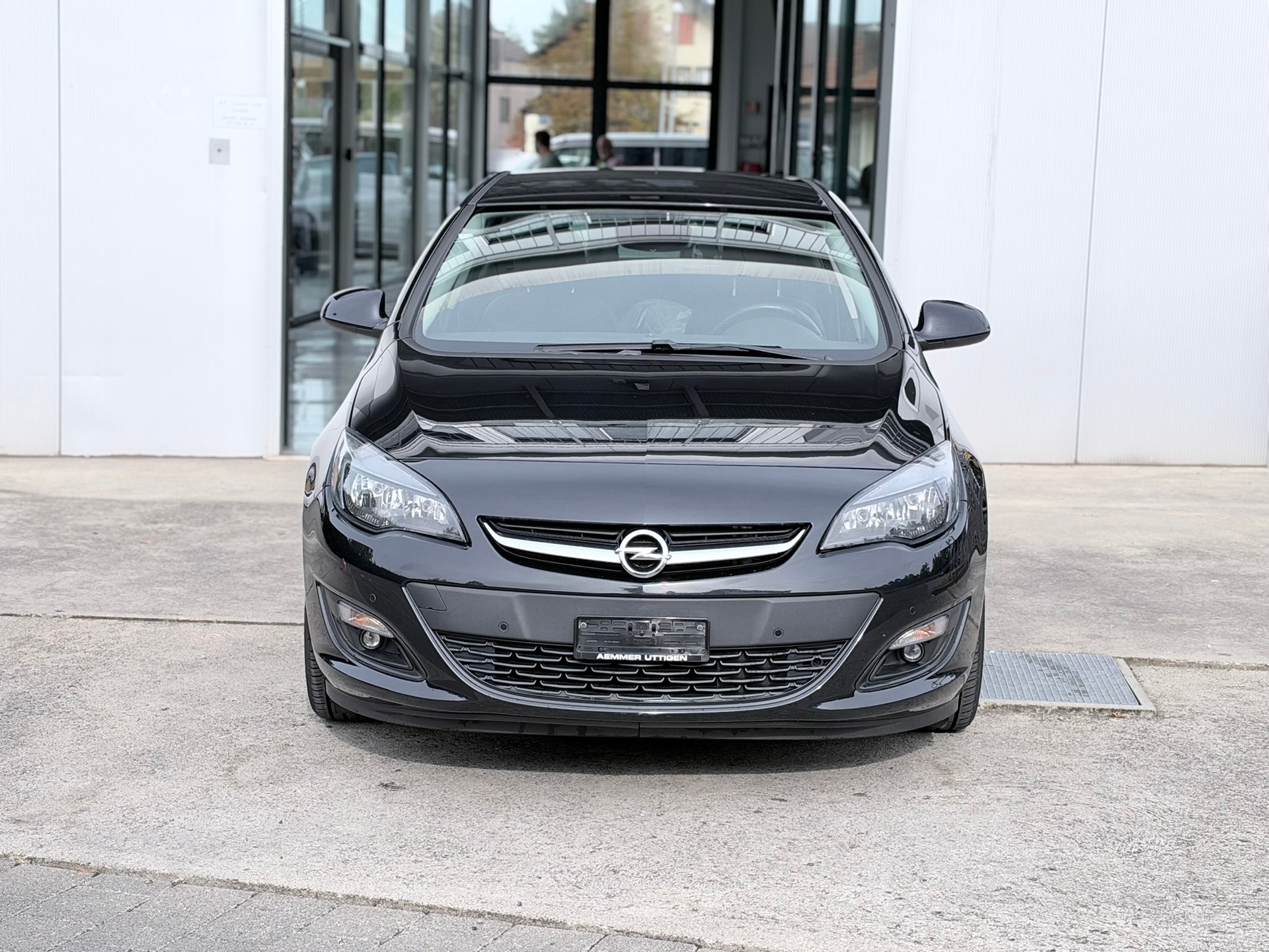OPEL Astra 1.4i 16V Turbo Active Edition-showroom-element-1