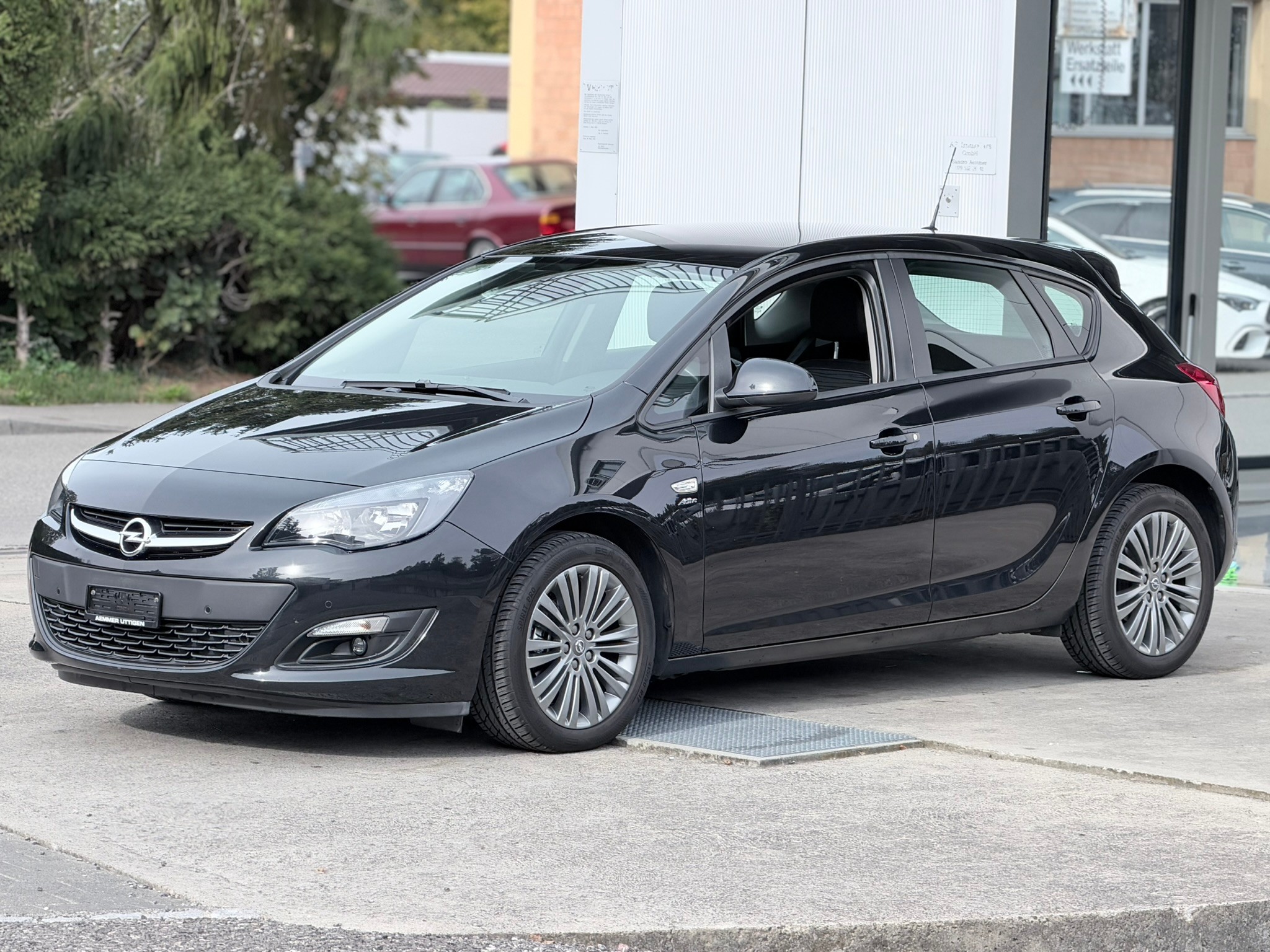 Car photo