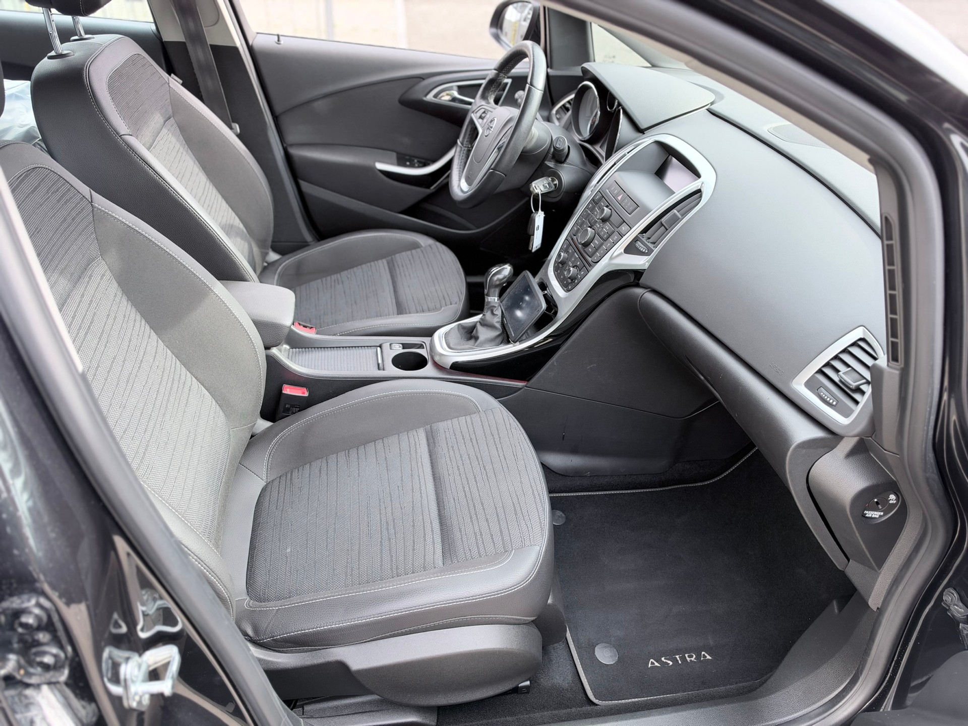 OPEL Astra 1.4i 16V Turbo Active Edition-image-10