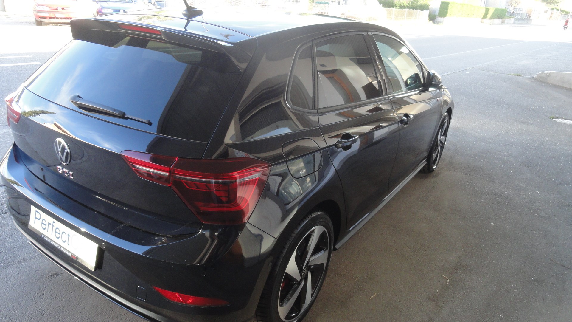 VW Polo 2.0 TSI GTI DSG-image-7