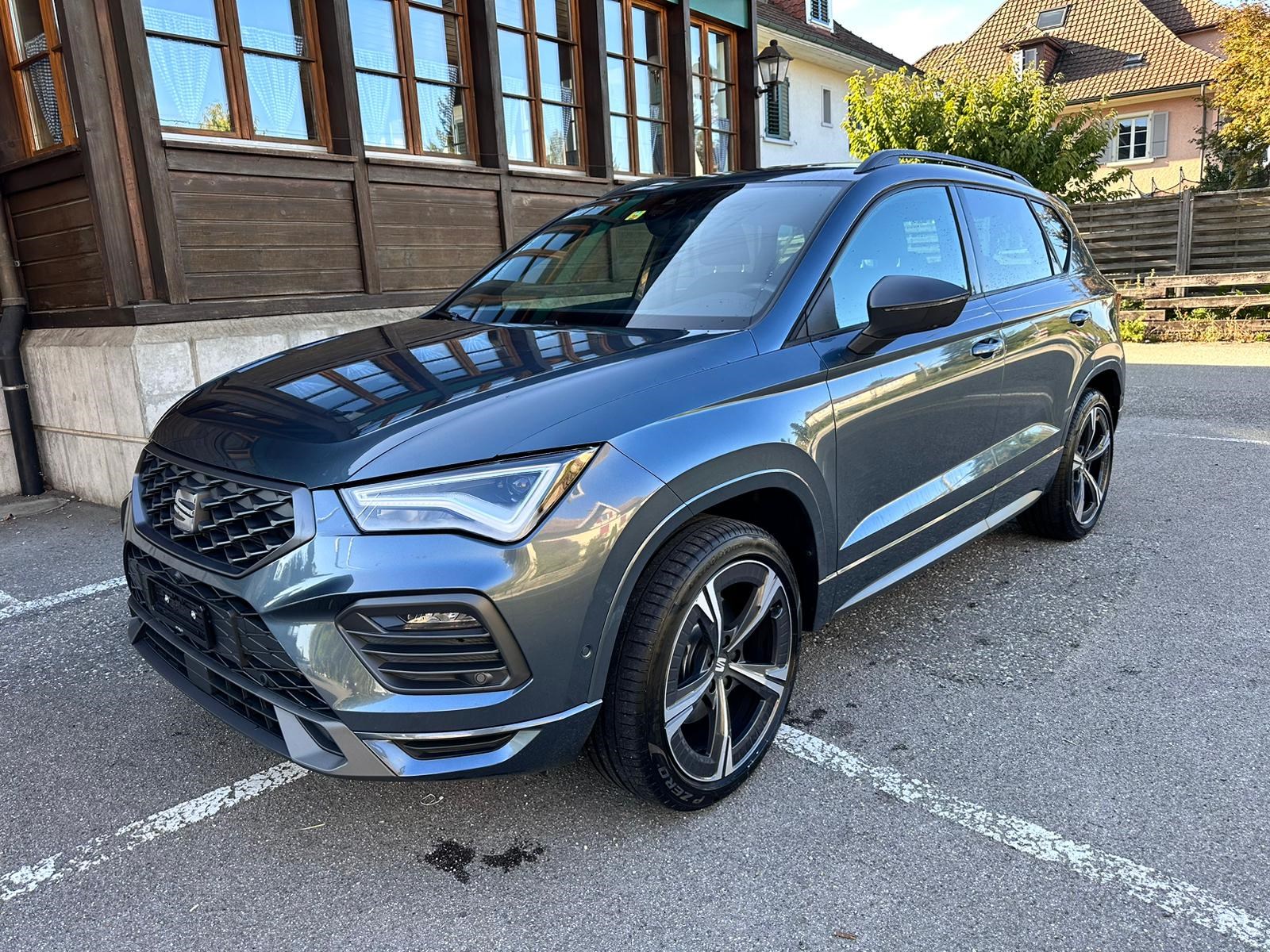 SEAT Ateca 2.0 TSI Hola FR 4Drive DSG-showroom-element-1