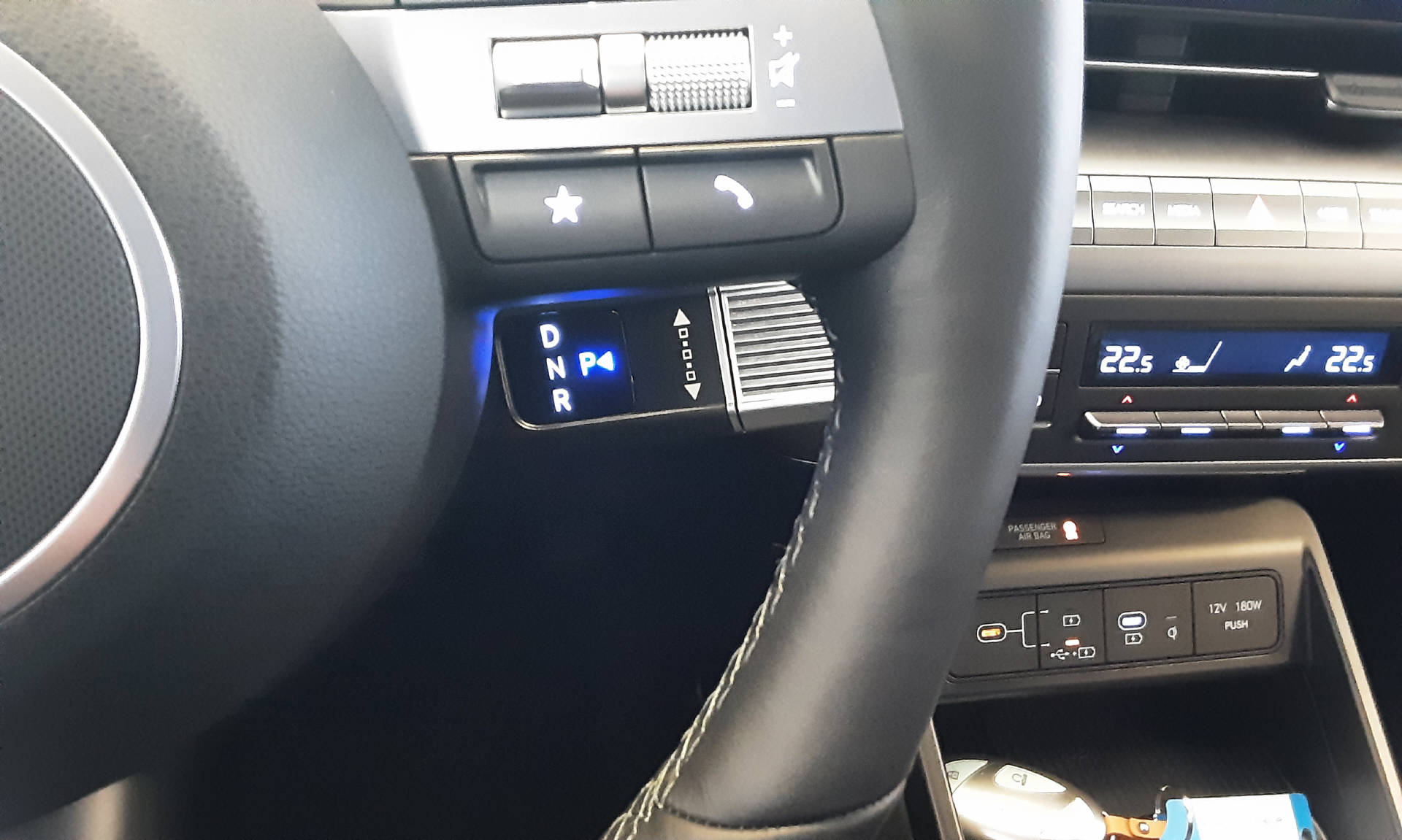 HYUNDAI Kona Electric Amplia-image-10