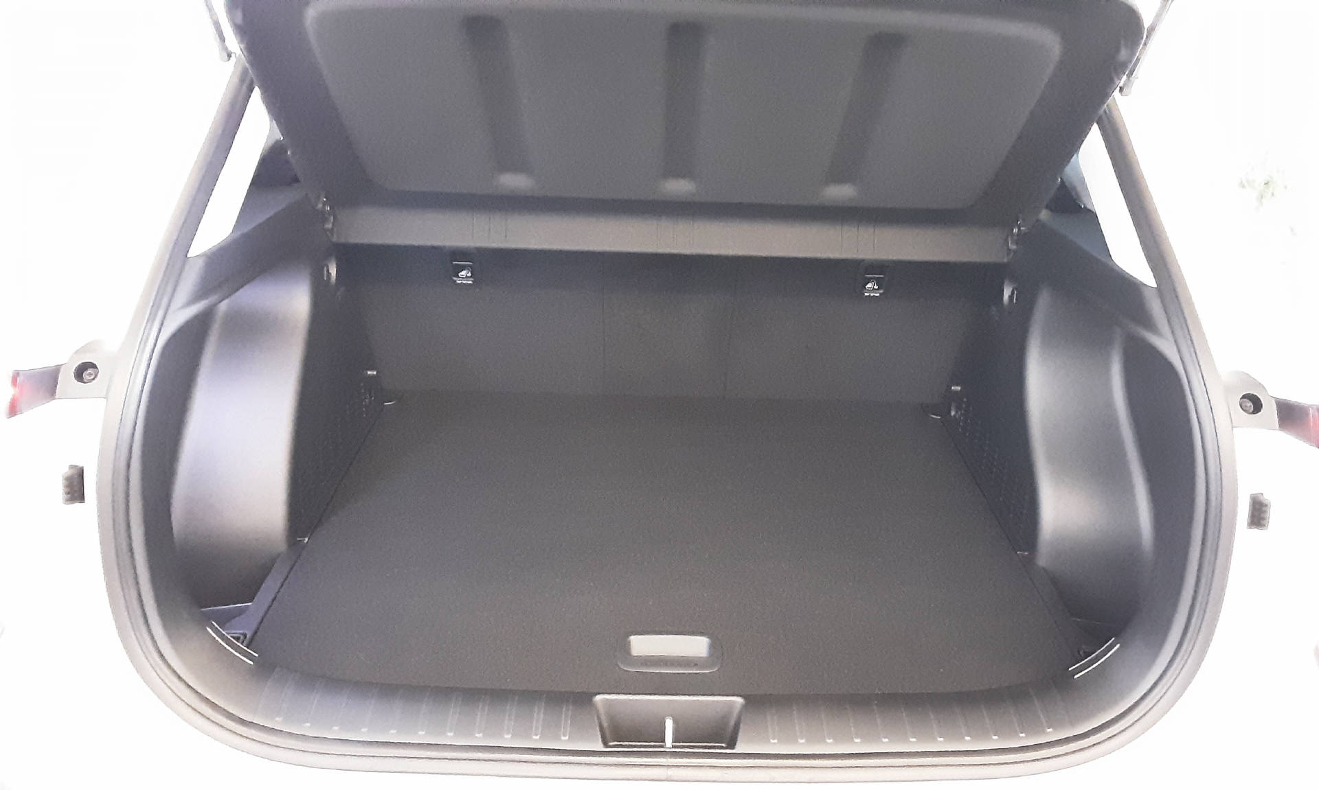 HYUNDAI Kona Electric Amplia-image-5