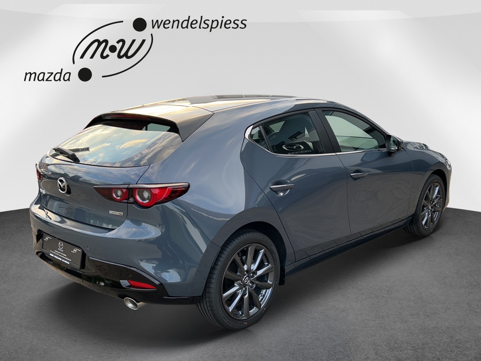MAZDA Ambition +4-image-10