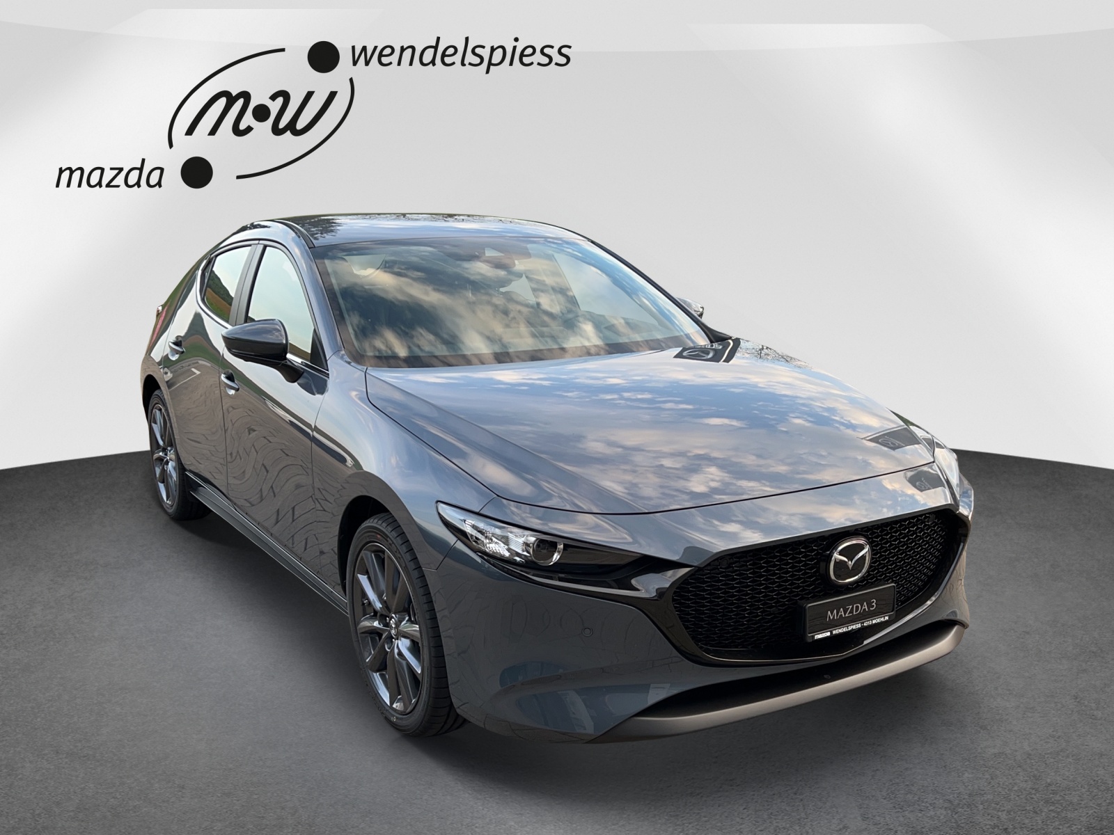 MAZDA Ambition +4-image-9