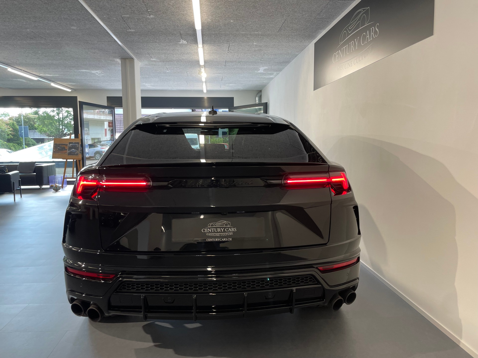 LAMBORGHINI Urus E-Gear-image-15