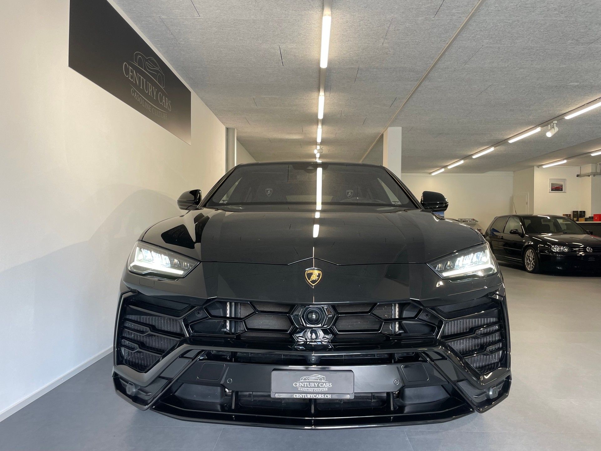 LAMBORGHINI Urus E-Gear-image-14