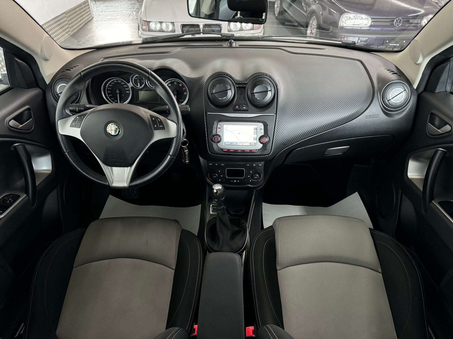 ALFA ROMEO MiTo 0.9 TwinAir Turbo Distinctive-image-12