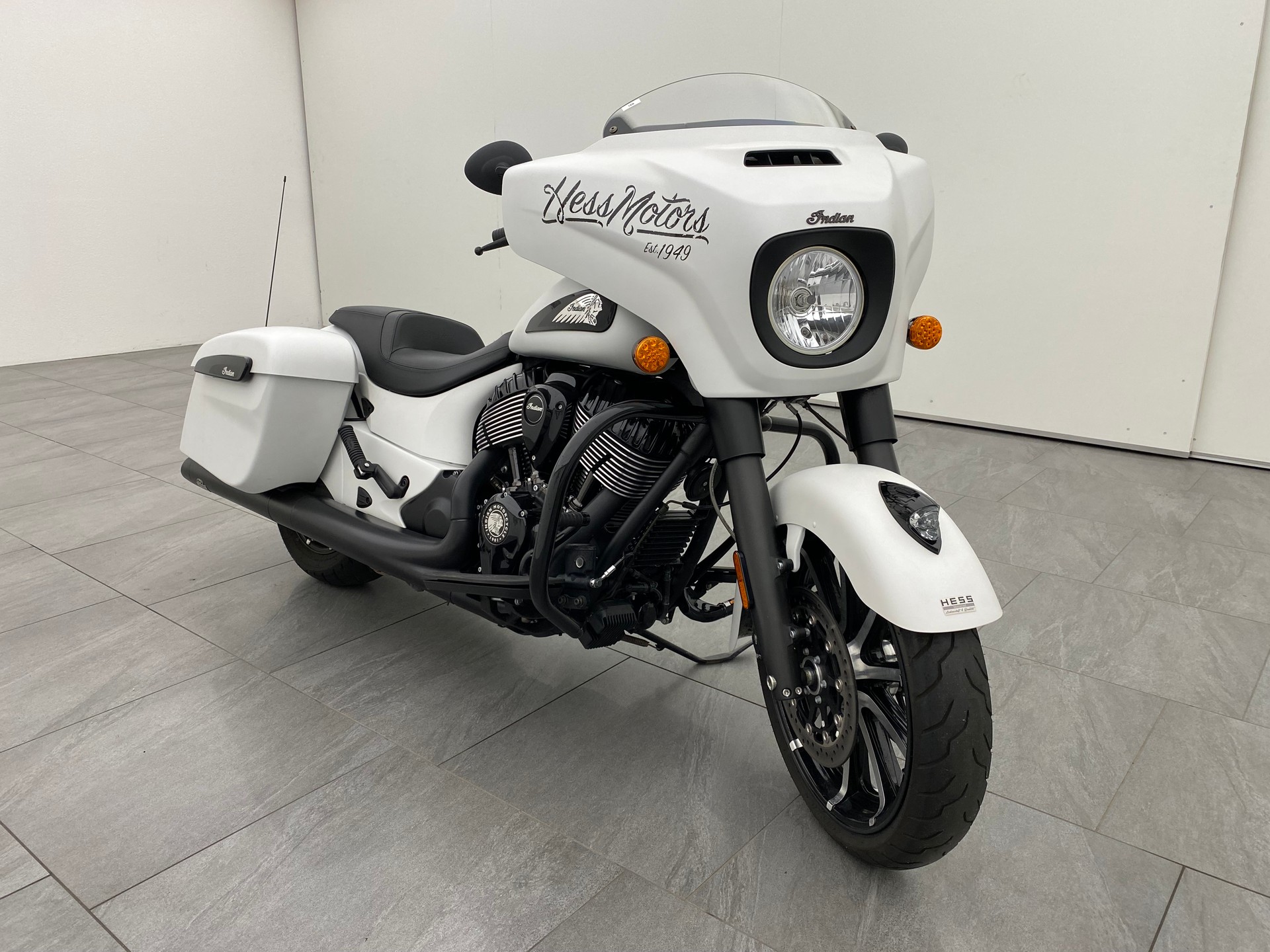 INDIAN Chieftain Dark Horse-image-2