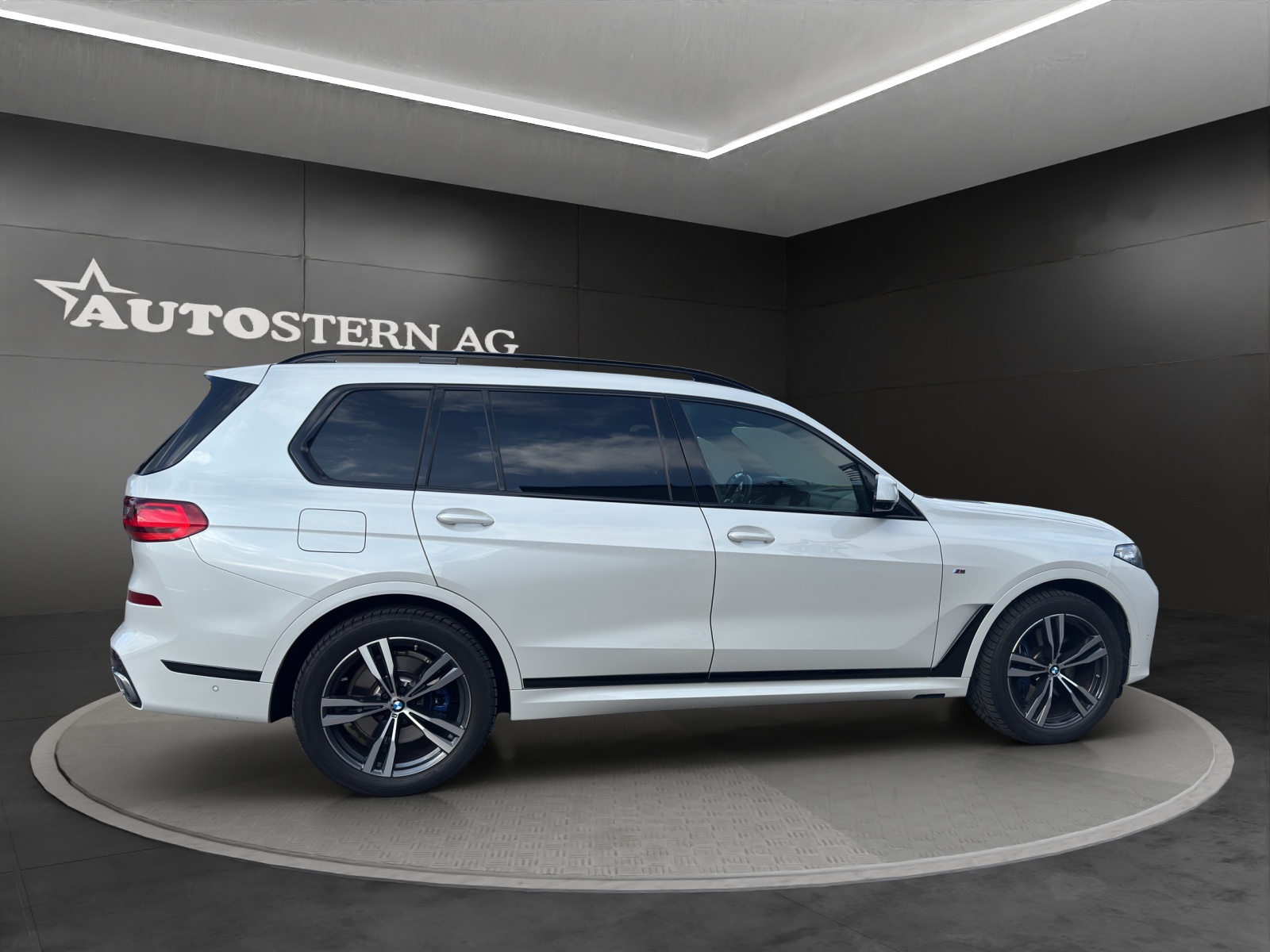 BMW X7 xDrive 48V 40d Steptronic-image-3