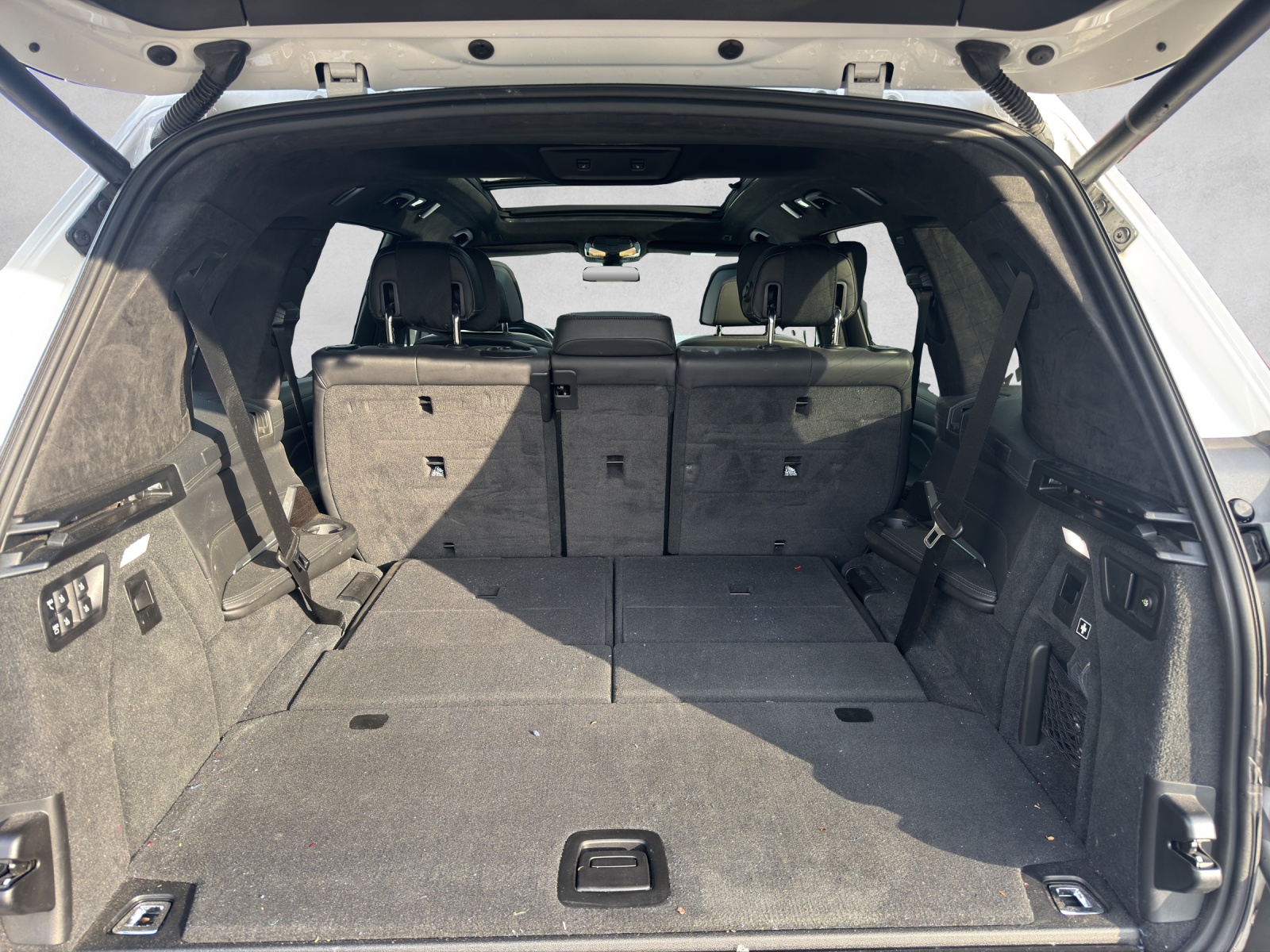 BMW X7 xDrive 48V 40d Steptronic-image-21