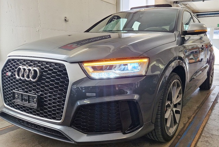 AUDI RS Q3 2.5 TFSI quattro S-tronic-image-13