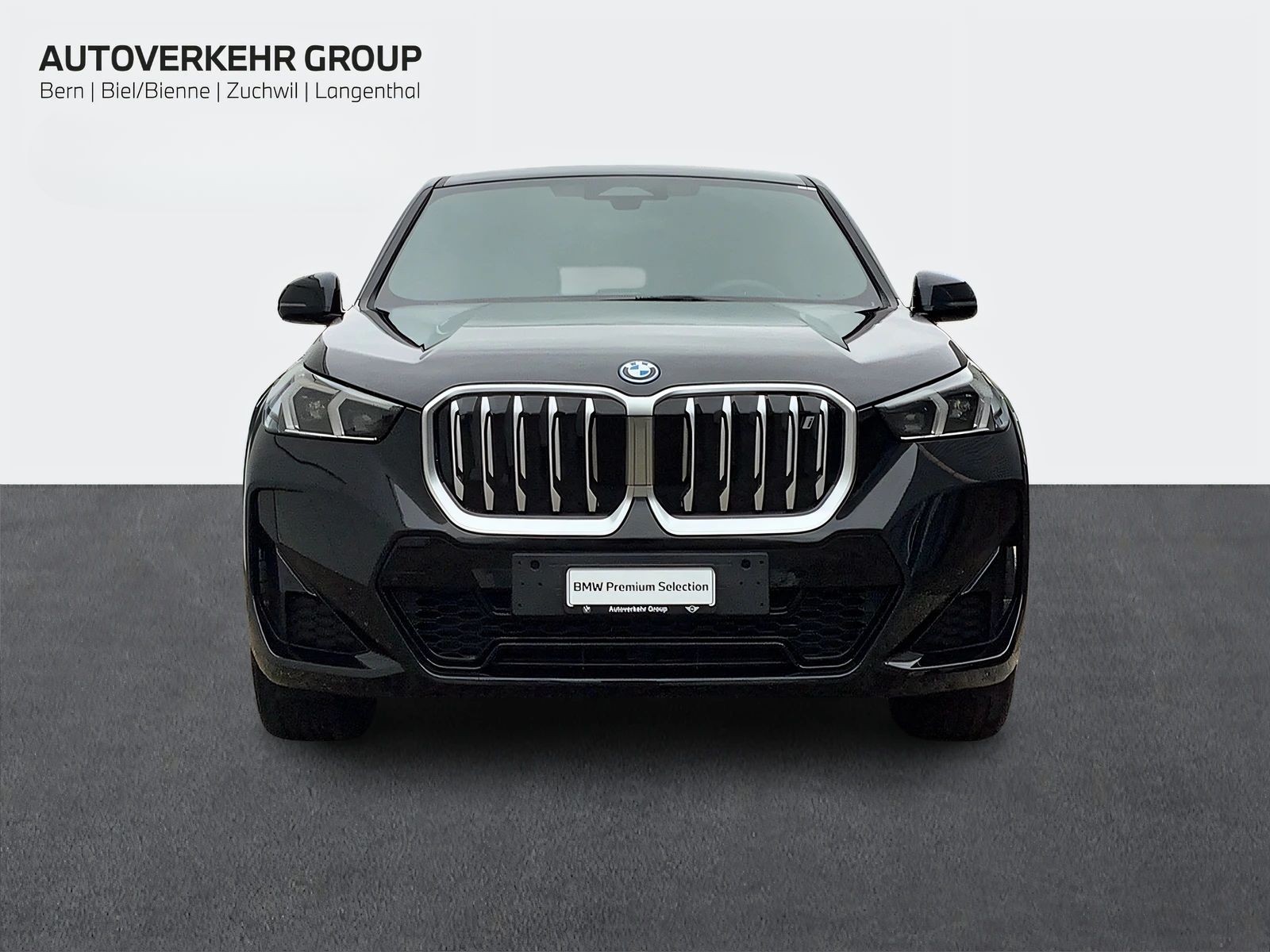 BMW iX1 xDrive 30 M Sport-image-2