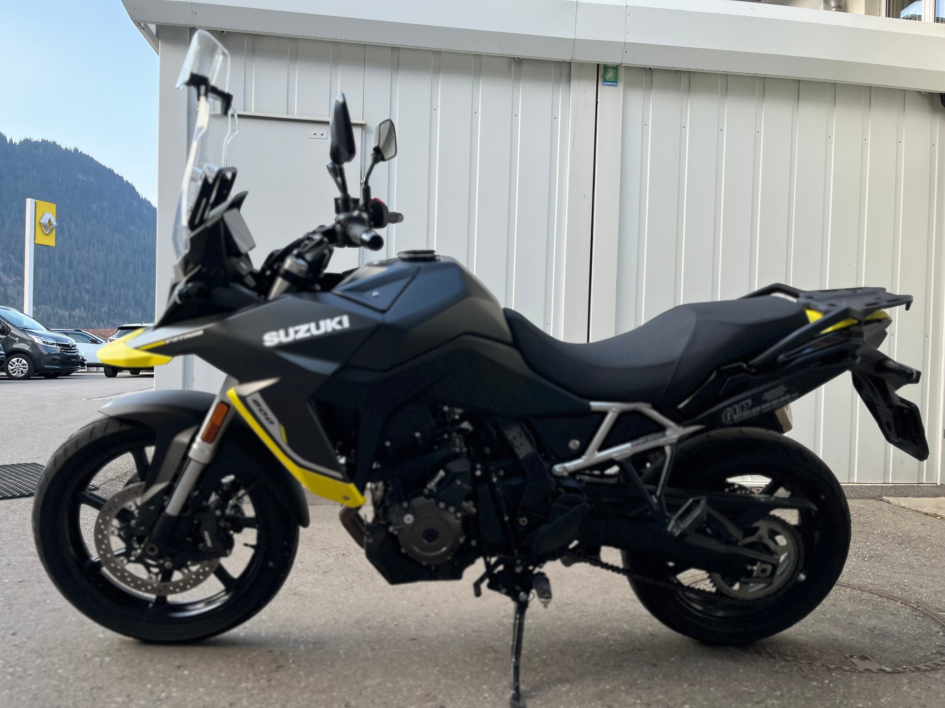 SUZUKI DL 800-image-1