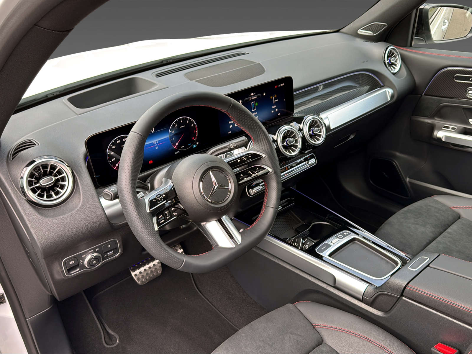 MERCEDES-BENZ GLB 250 4Matic-image-7