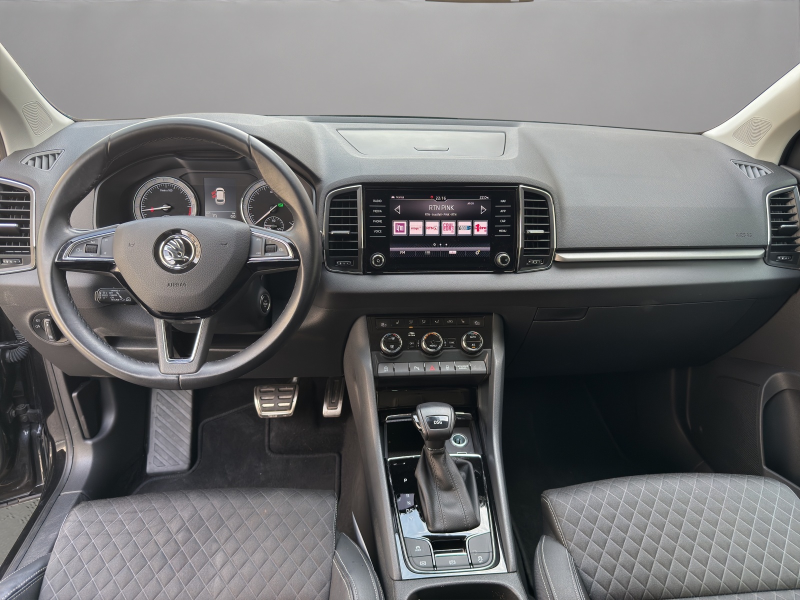 SKODA Karoq 1.6 TDI CR Smile-image-13