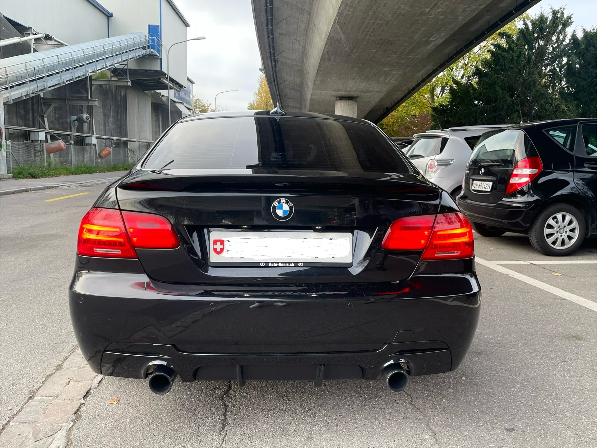 BMW 335i xDrive Coupé Steptronic-image-3