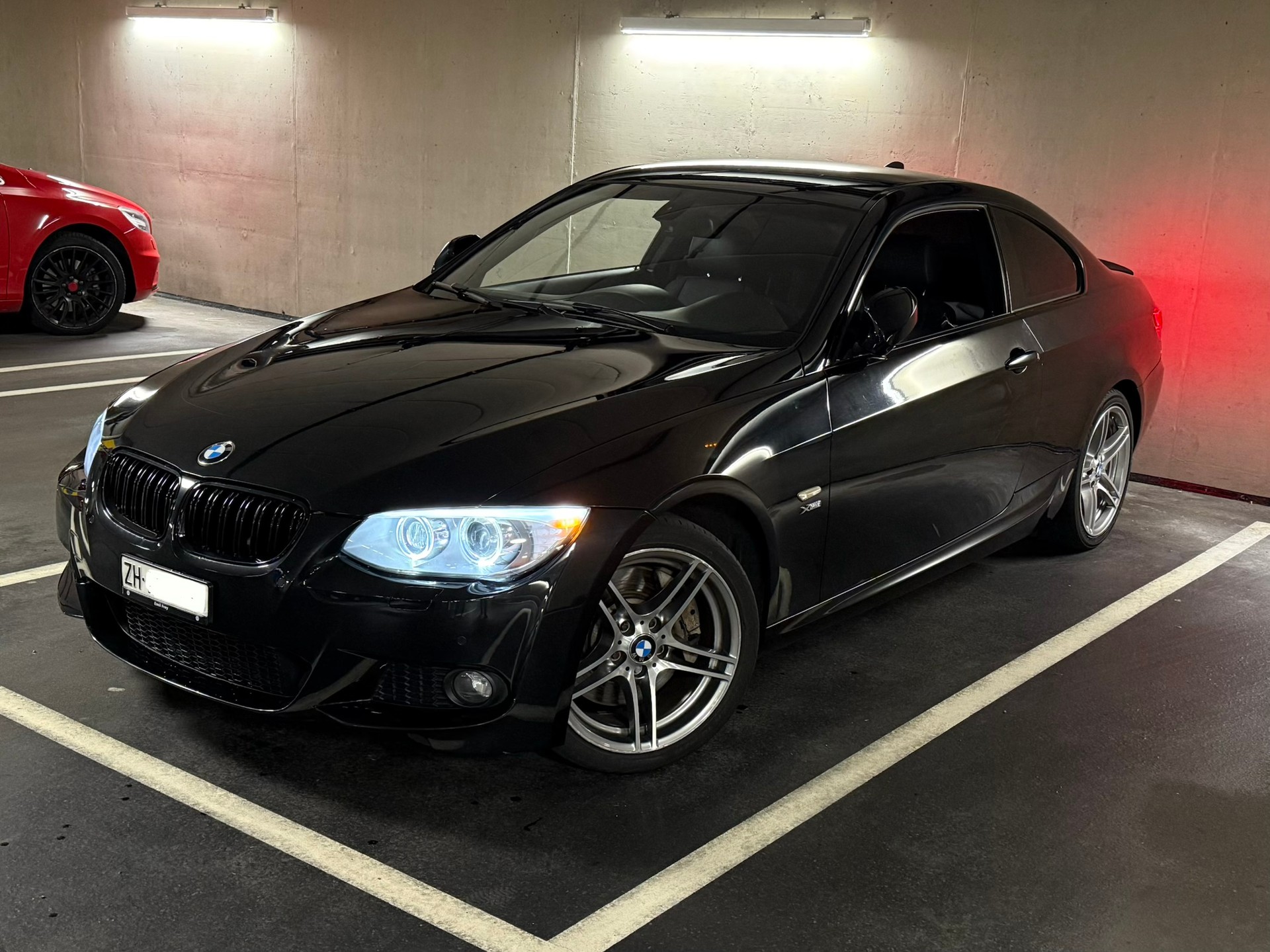 BMW 335i xDrive Coupé Steptronic-image-2