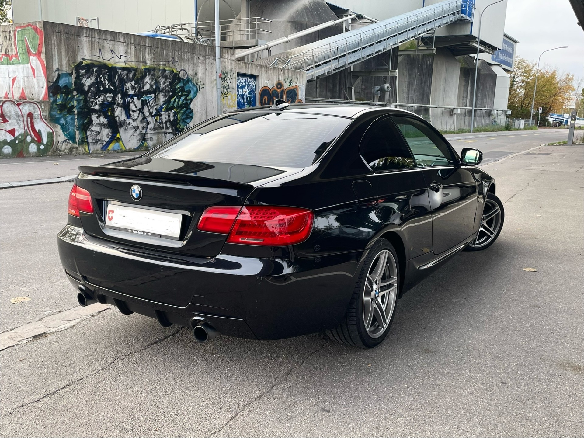 BMW 335i xDrive Coupé Steptronic-image-2