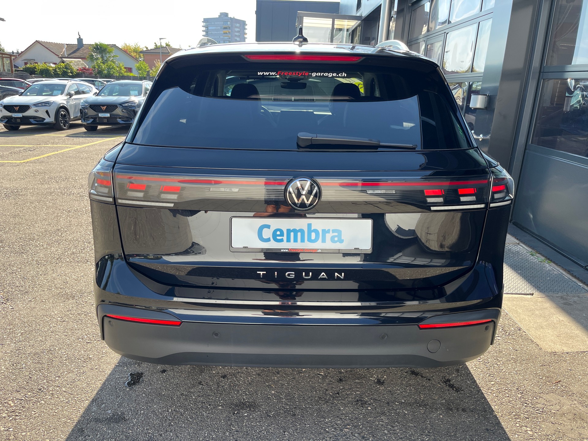 VW Tiguan 2.0 TDI SCR Life DSG-image-4
