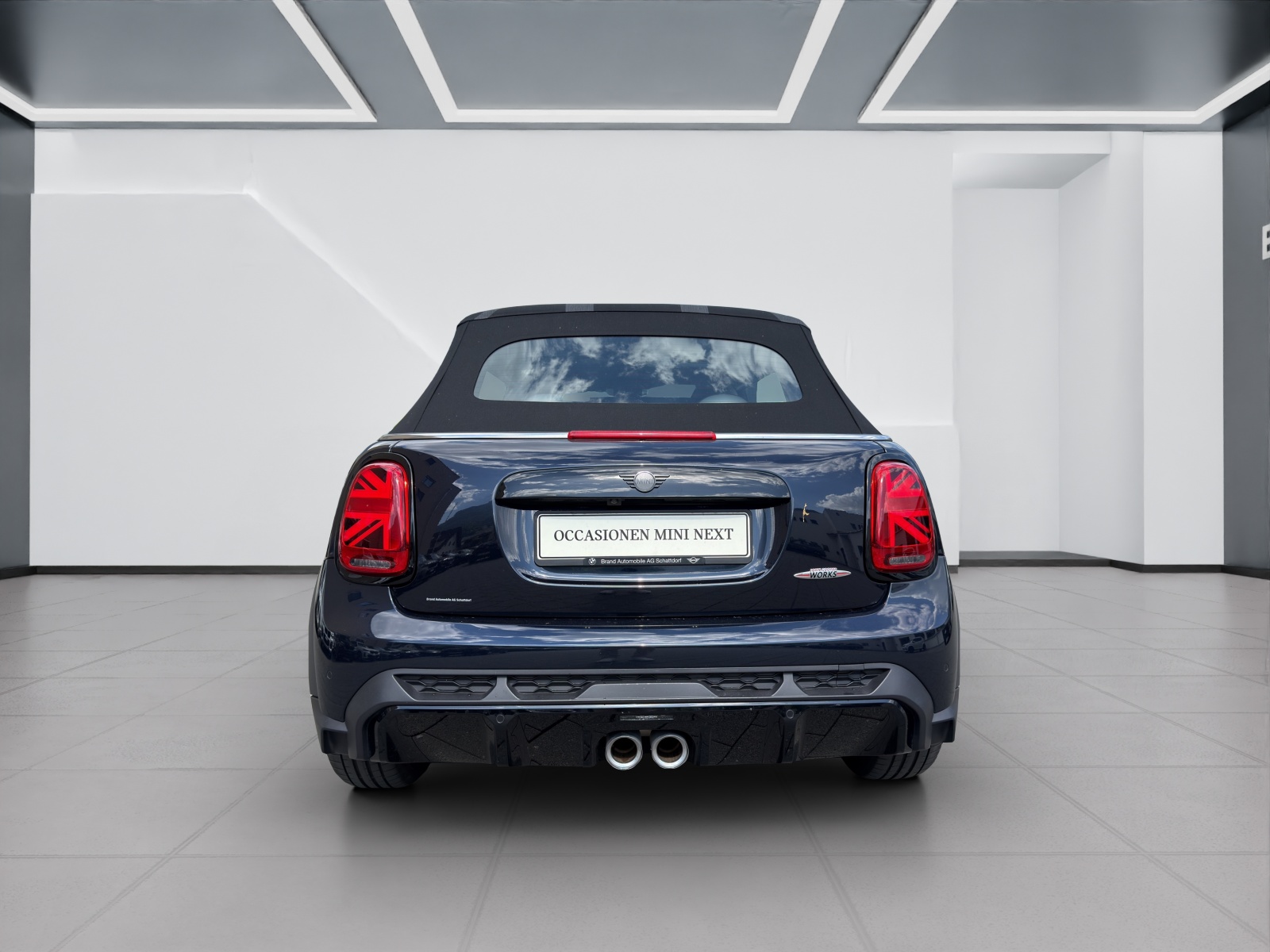 MINI Cabrio F57 2.0i John Cooper Works-image-3