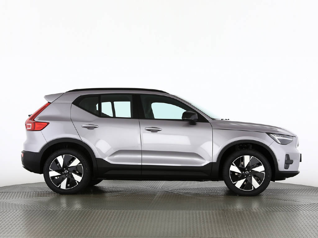 VOLVO EX40 Extended Plus-image-5