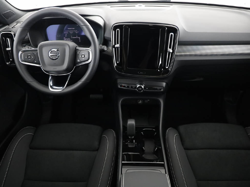 VOLVO EX40 Extended Plus-image-9