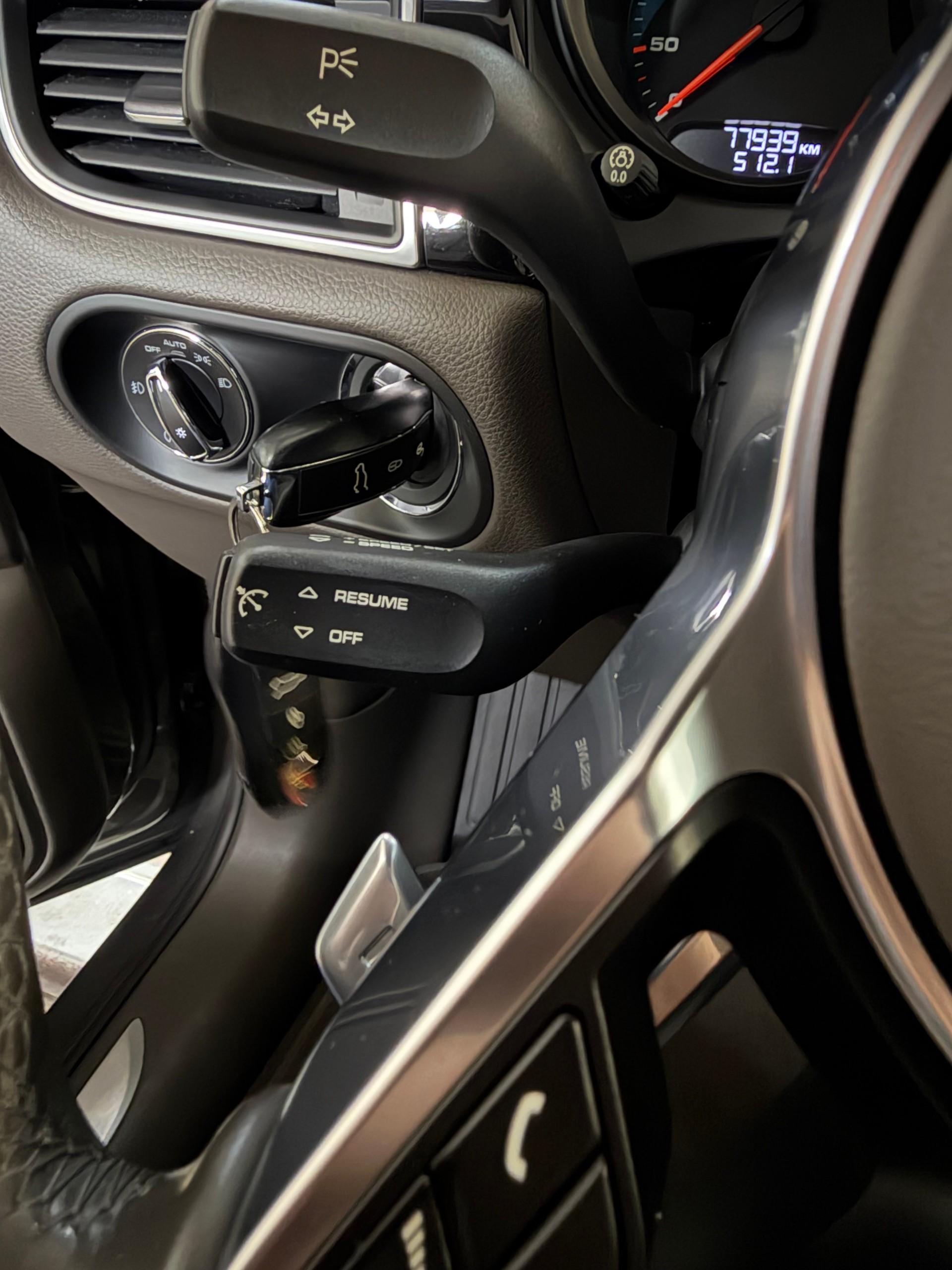 PORSCHE Macan S PDK-image-14