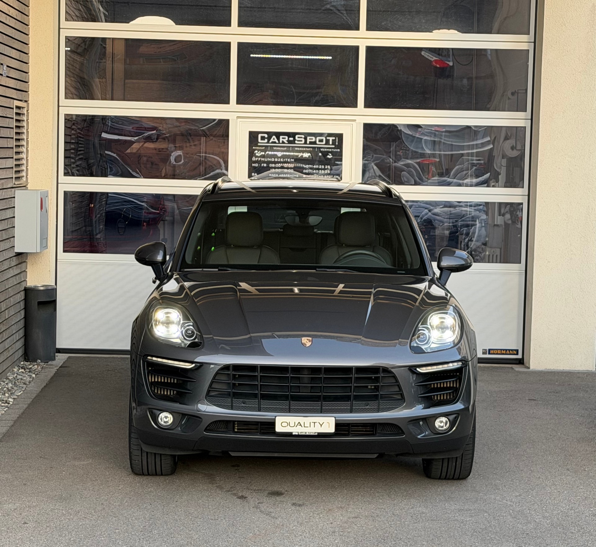 PORSCHE Macan S PDK-image-1