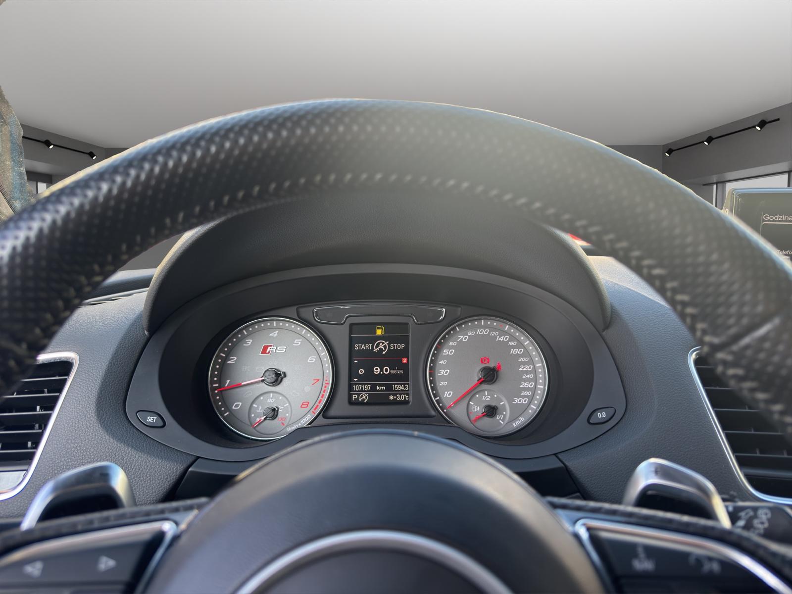 AUDI RS Q3 2.5 TFSI quattro S-tronic-image-8