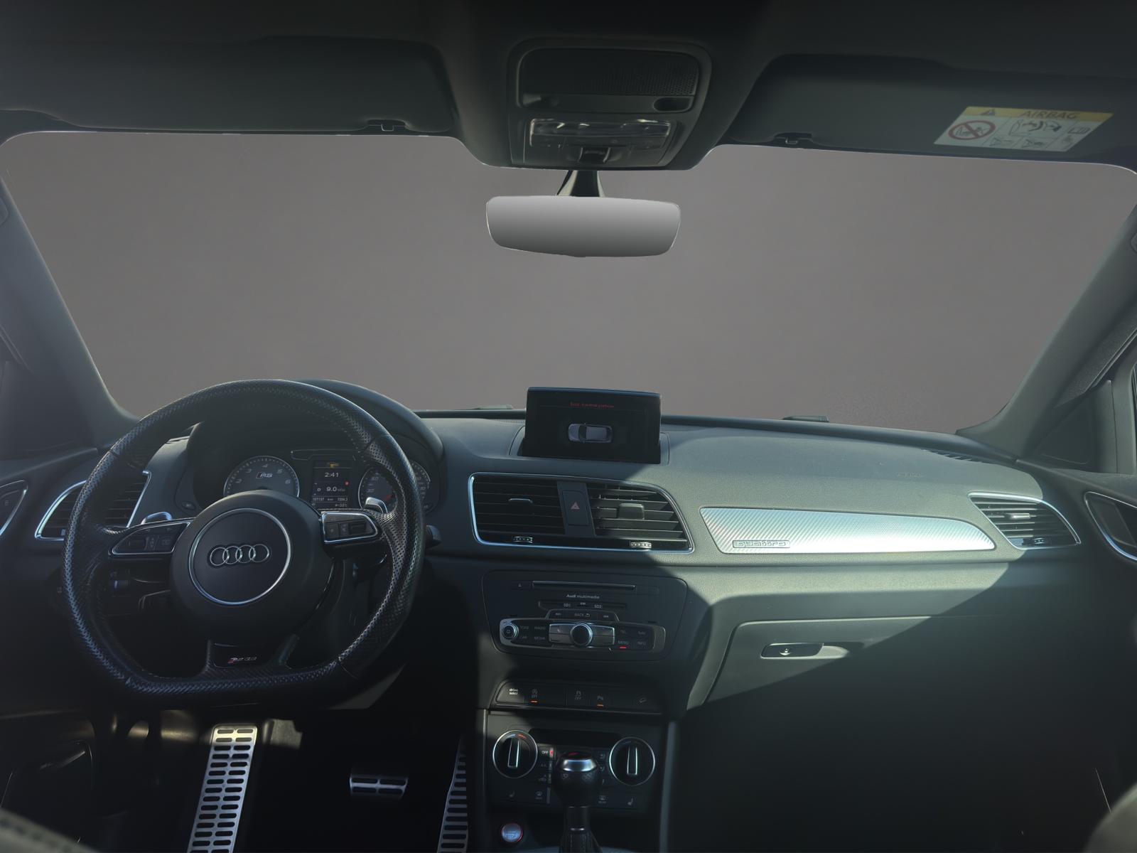 AUDI RS Q3 2.5 TFSI quattro S-tronic-image-9
