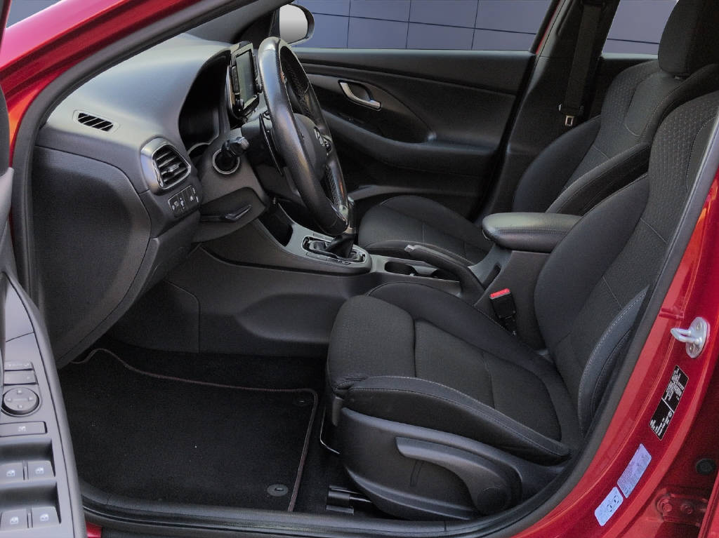 HYUNDAI i30 1.4 T-GDi N-Line-image-5