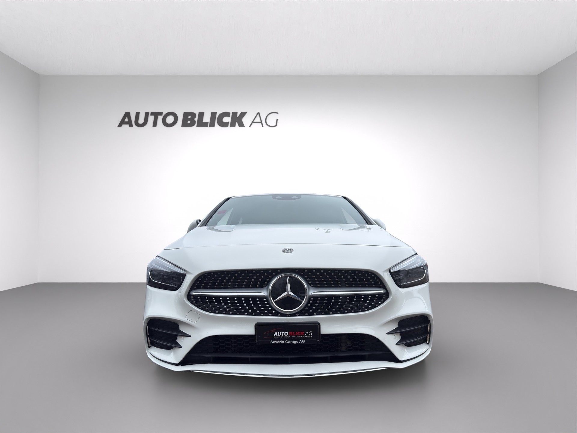 MERCEDES-BENZ B 250 4Matic AMG Line-image-2