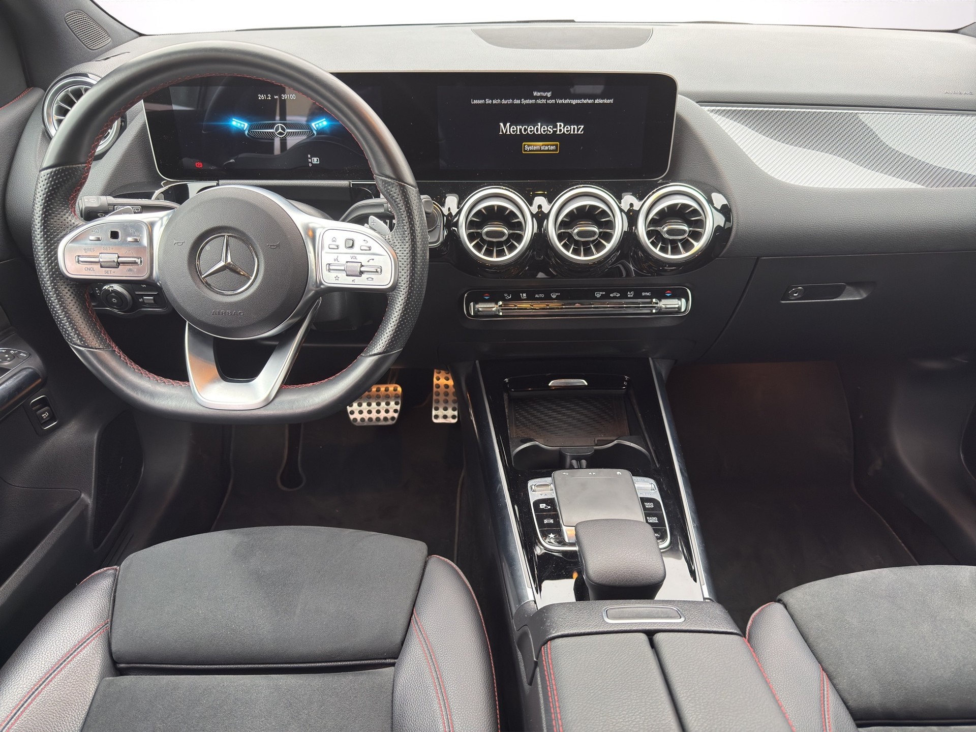 MERCEDES-BENZ B 250 4Matic AMG Line-image-12