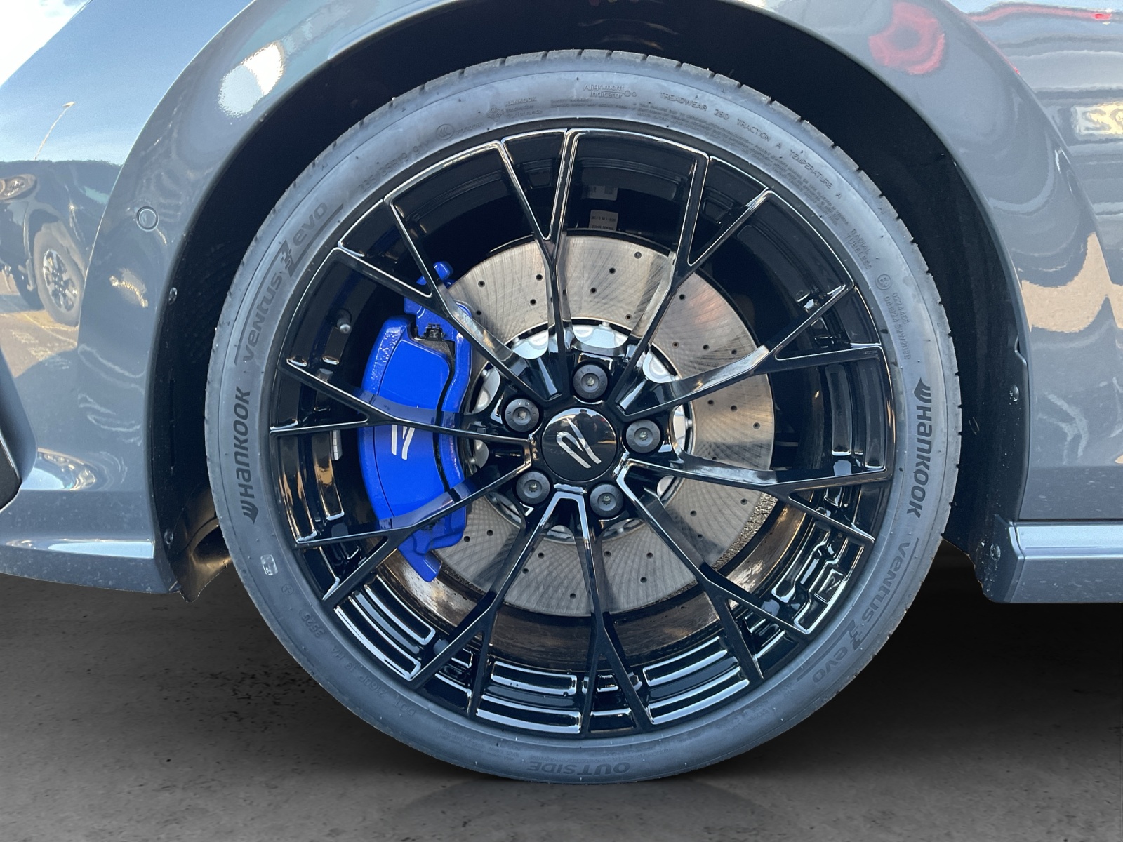 VW Golf 2.0 TSI R DSG 4 Motion-image-12