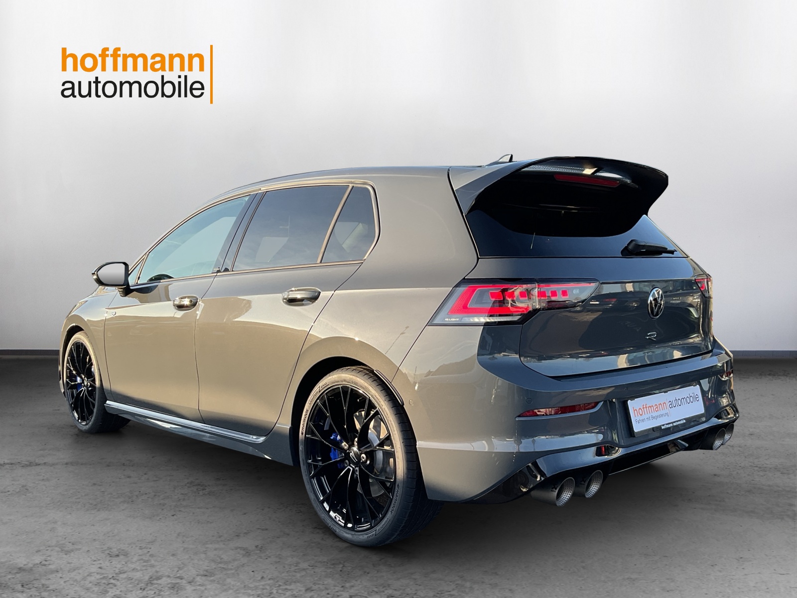 VW Golf 2.0 TSI R DSG 4 Motion-image-5