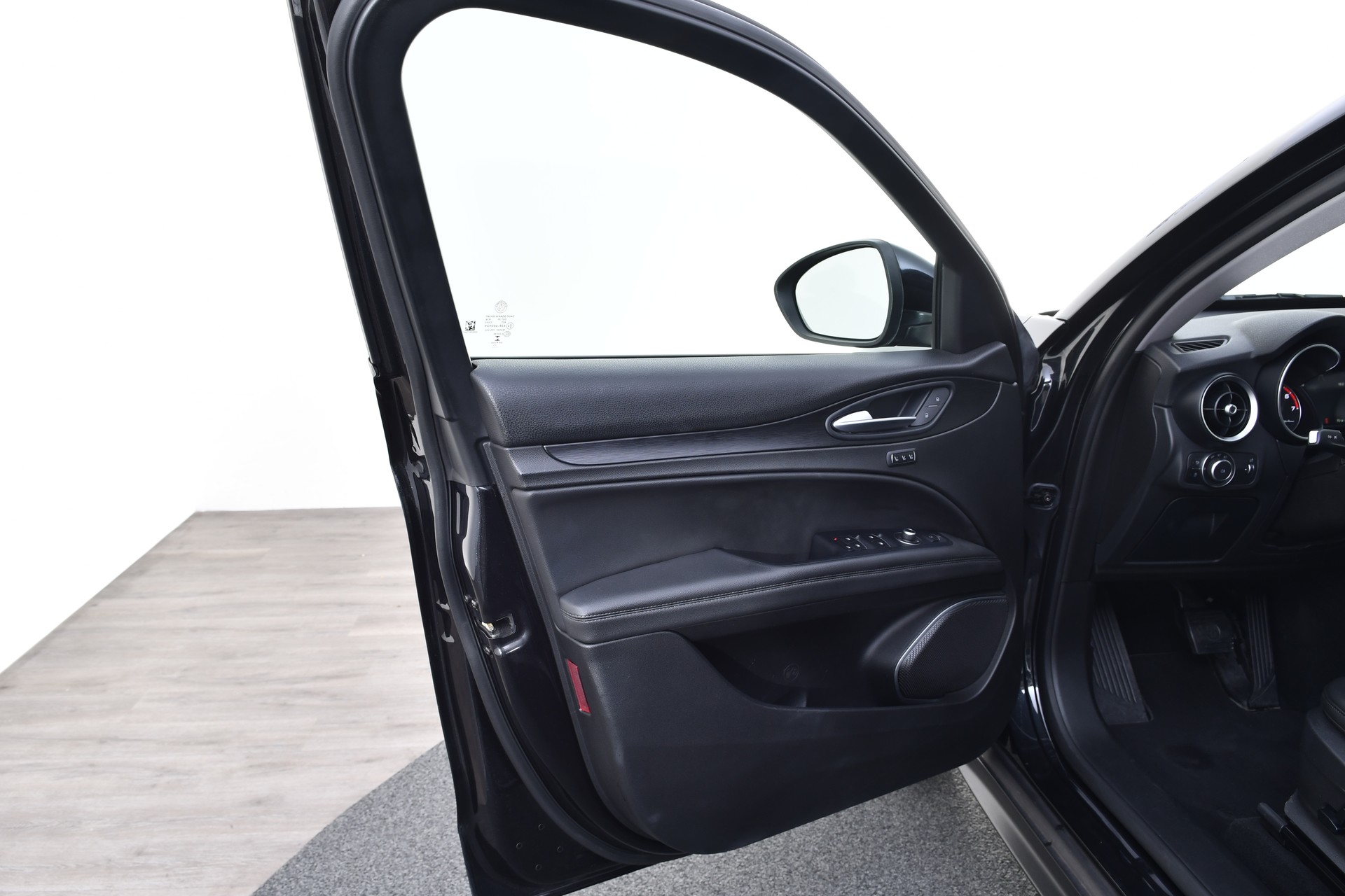ALFA ROMEO Stelvio 2.0 Super Q4 Automatic-image-7