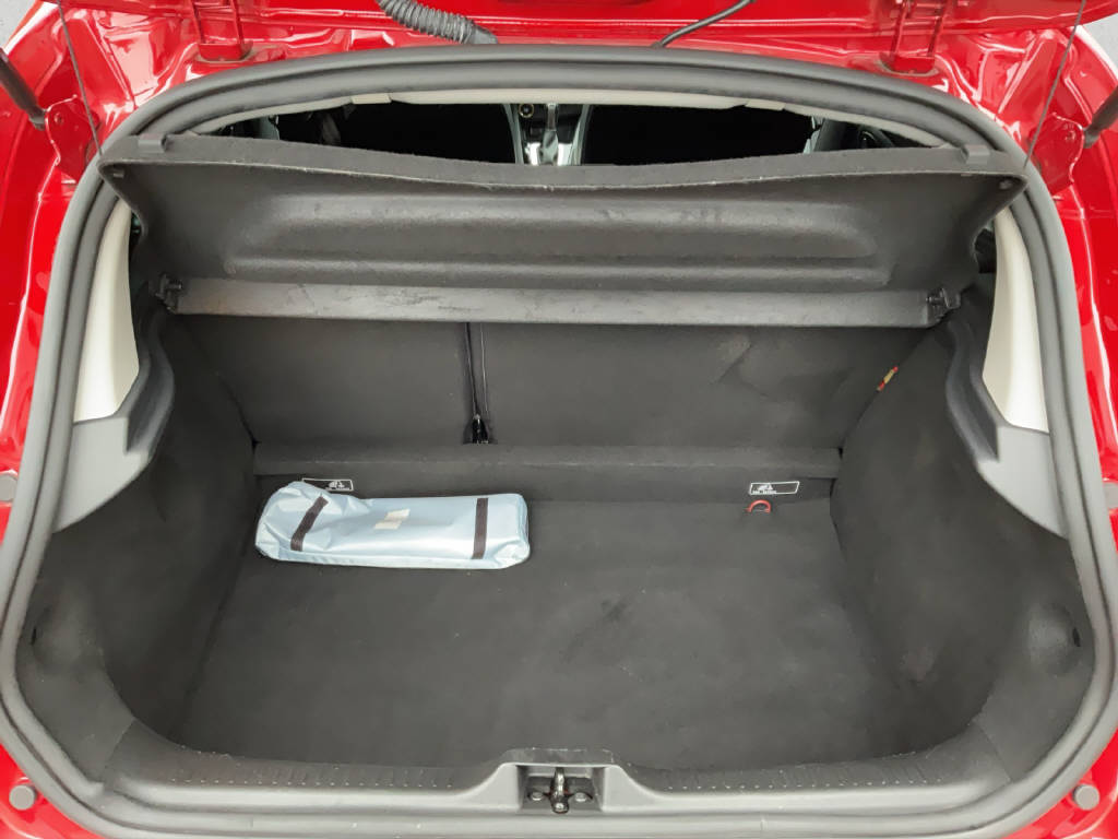 RENAULT Clio 1.2 TCe 120 Intens S/S-image-13