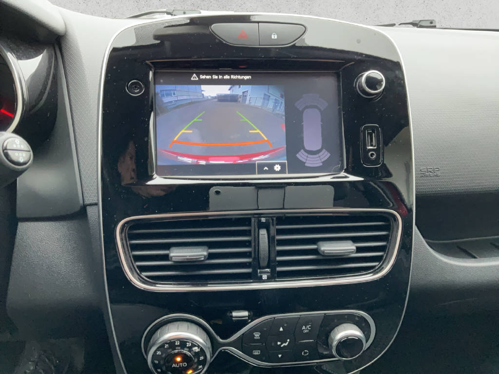RENAULT Clio 1.2 TCe 120 Intens S/S-image-12