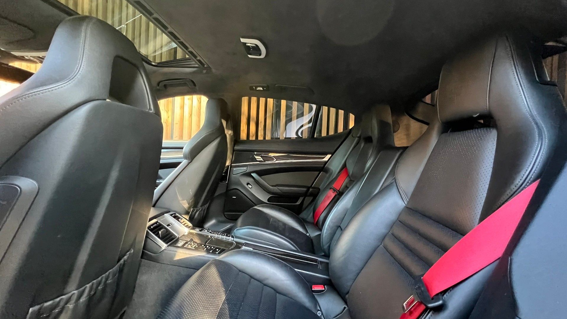PORSCHE PANAMERA TURBO S BLACK 4.8 PDK l 550 PS-image-26